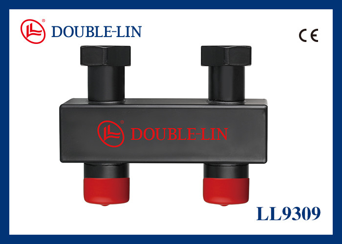 1-1/2 Pusat Distribusi Hidraulik 232psi 0°C-120°C DIN 259 Thread